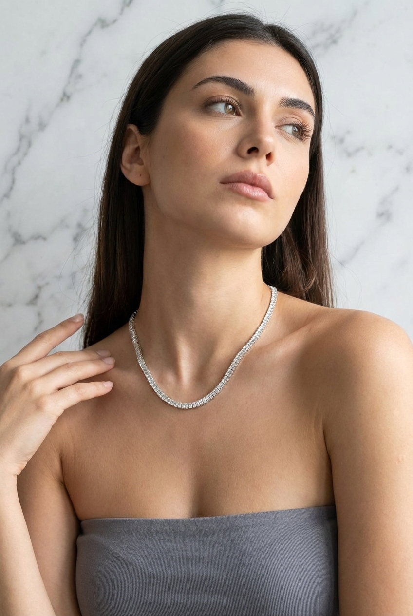 Chocker Cravejada Folheada a Ouro